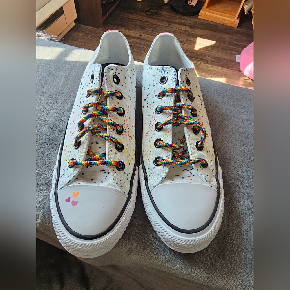 NWT Pride Converse